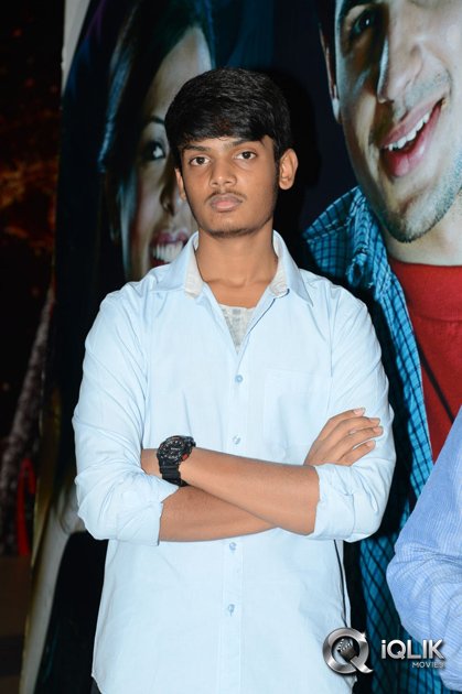 Andhra-Pori-Movie-3D-Poster-Launch